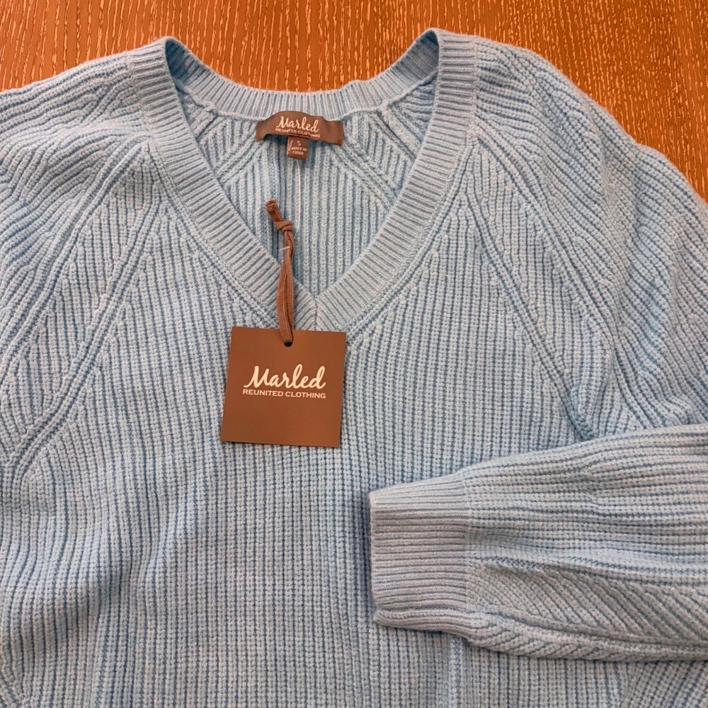 NWT Marled Reunited Clothing Women's S Light Blue V-Neck Ribbed Knit Sweater